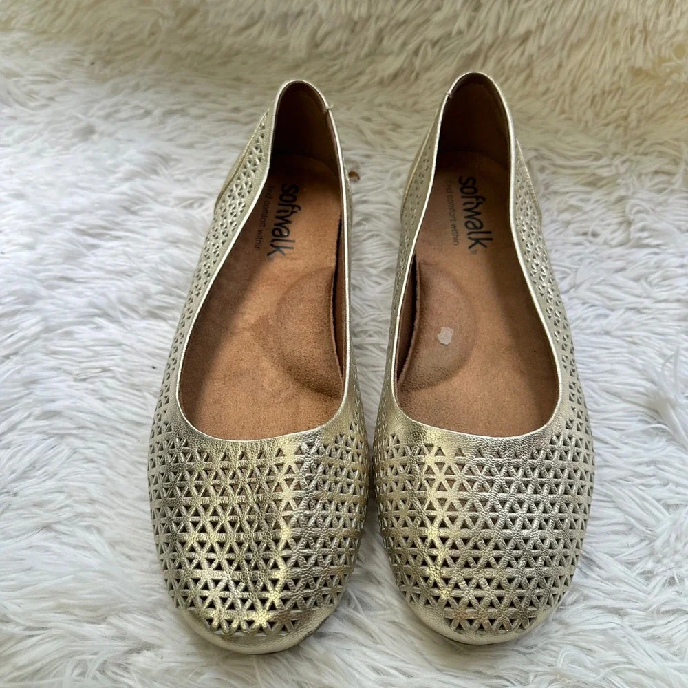 Softwalk Sonoma Perforated Gold Tone‎ Leather Flat Shoes Size 10.5 W